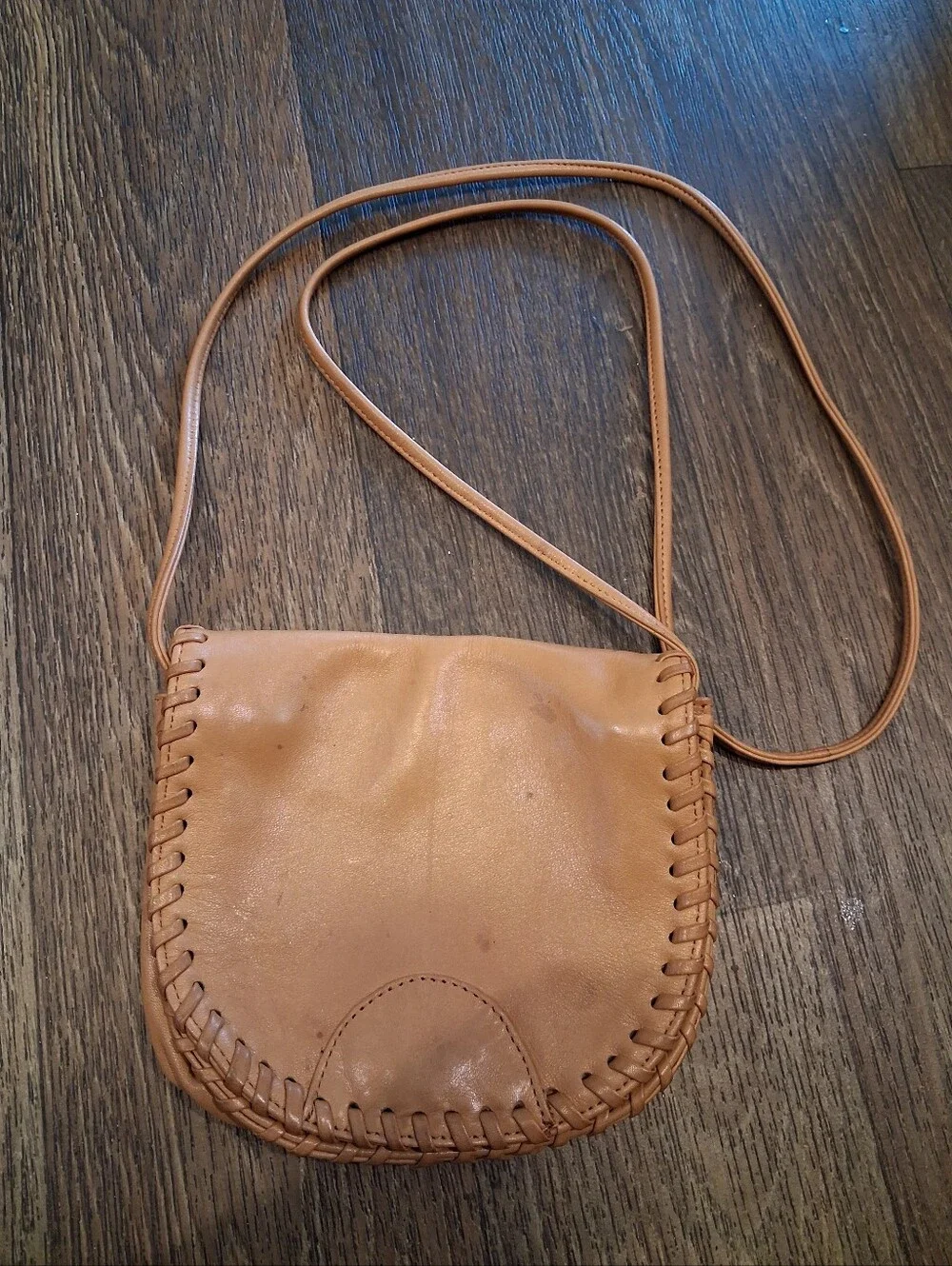 Vintage 90s Tan Whipstitch Leather Crossbody Bag
